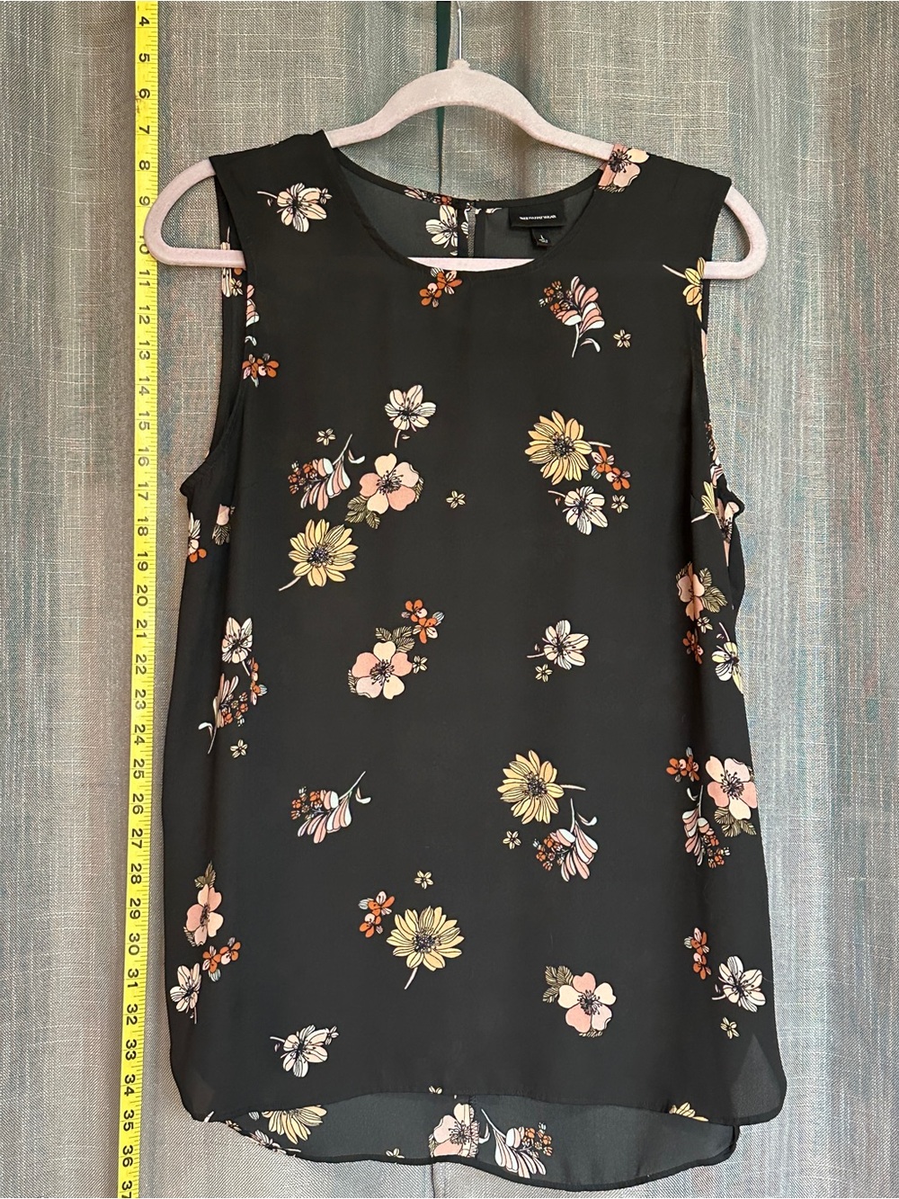 Who What Wear Black Sleeveless Floral Top with Pink and Yellow Accents